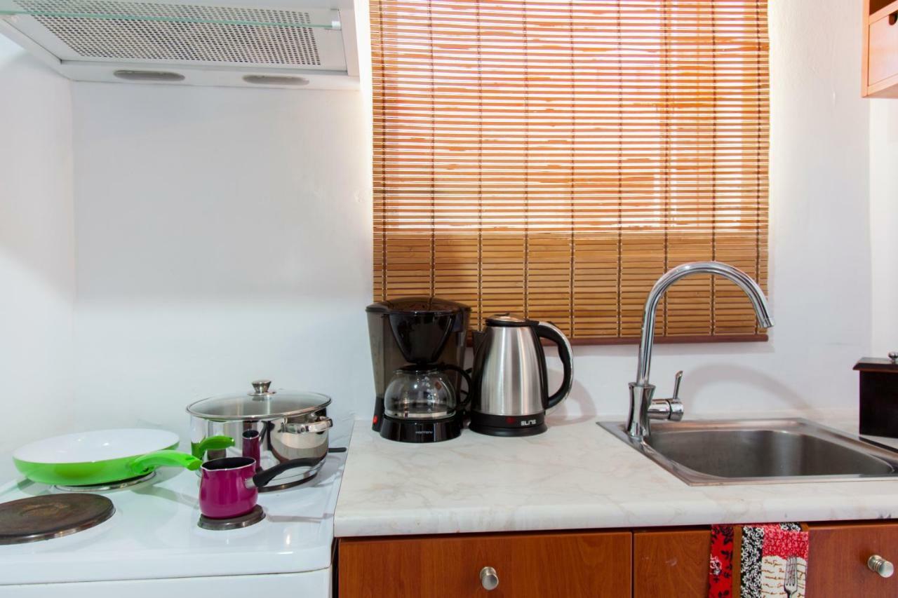 3Rd Floor Apartment Next To The Beachfront Ираклио Екстериор снимка
