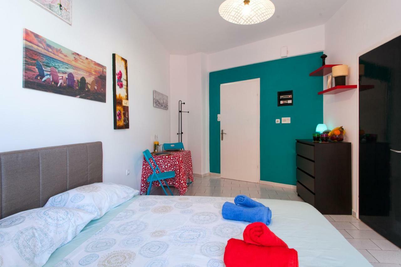3Rd Floor Apartment Next To The Beachfront Ираклио Екстериор снимка