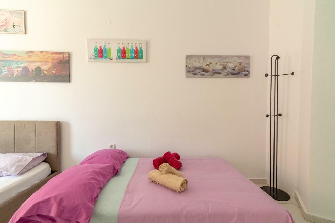 3Rd Floor Apartment Next To The Beachfront Ираклио Екстериор снимка